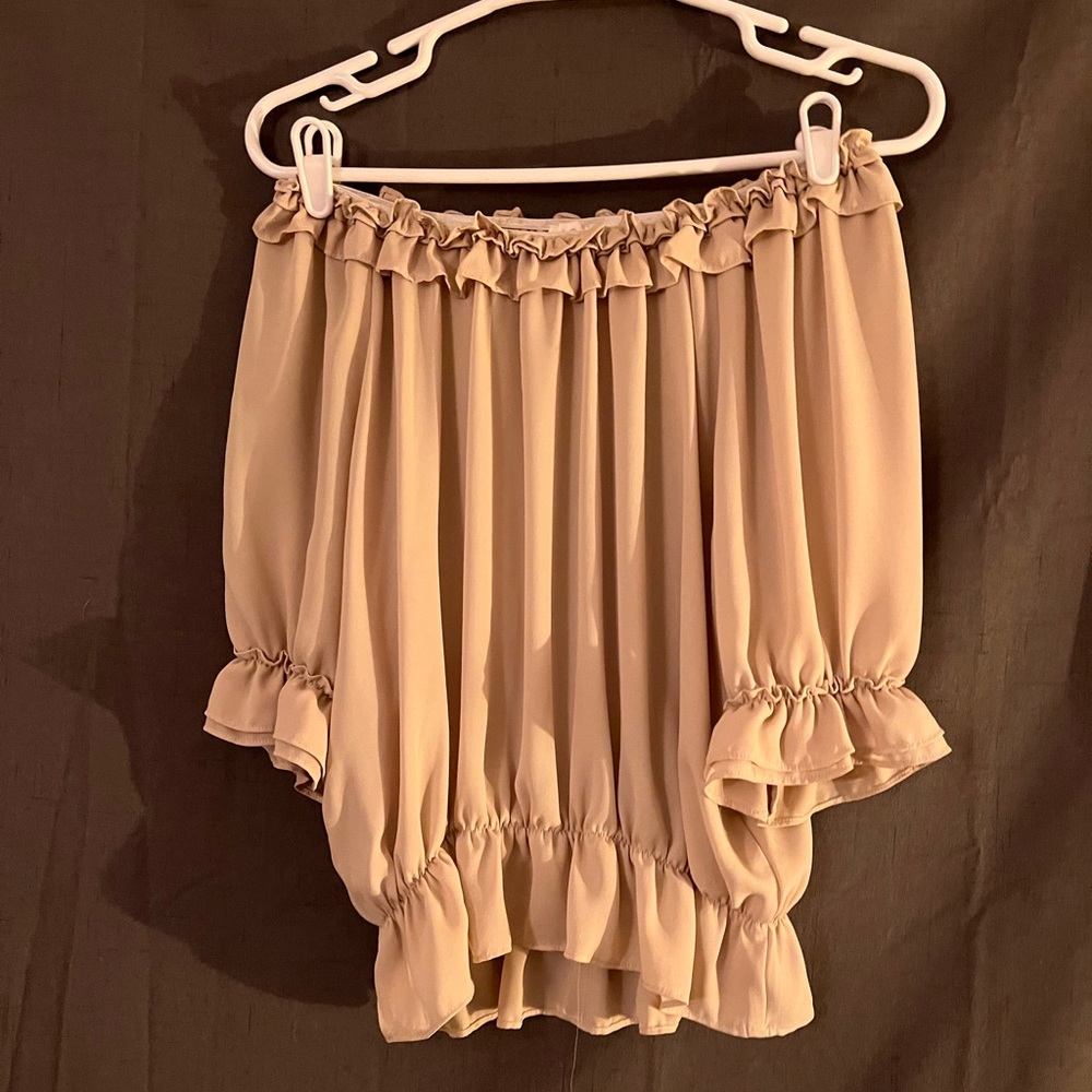 Violet & Claire Off-Shoulder Blouse